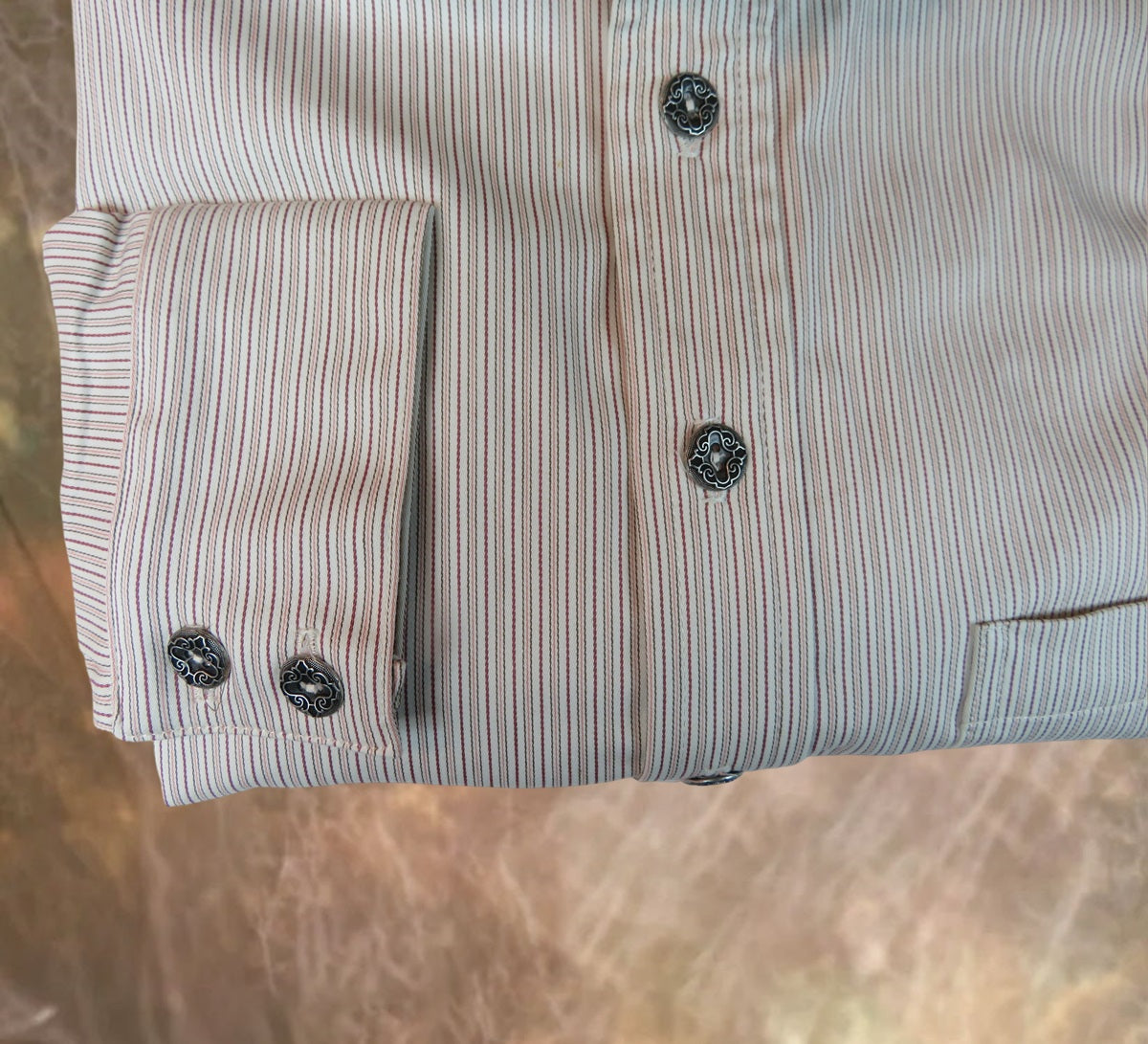 White with Burgundy Antique Stripe Men's Dakota Shirt