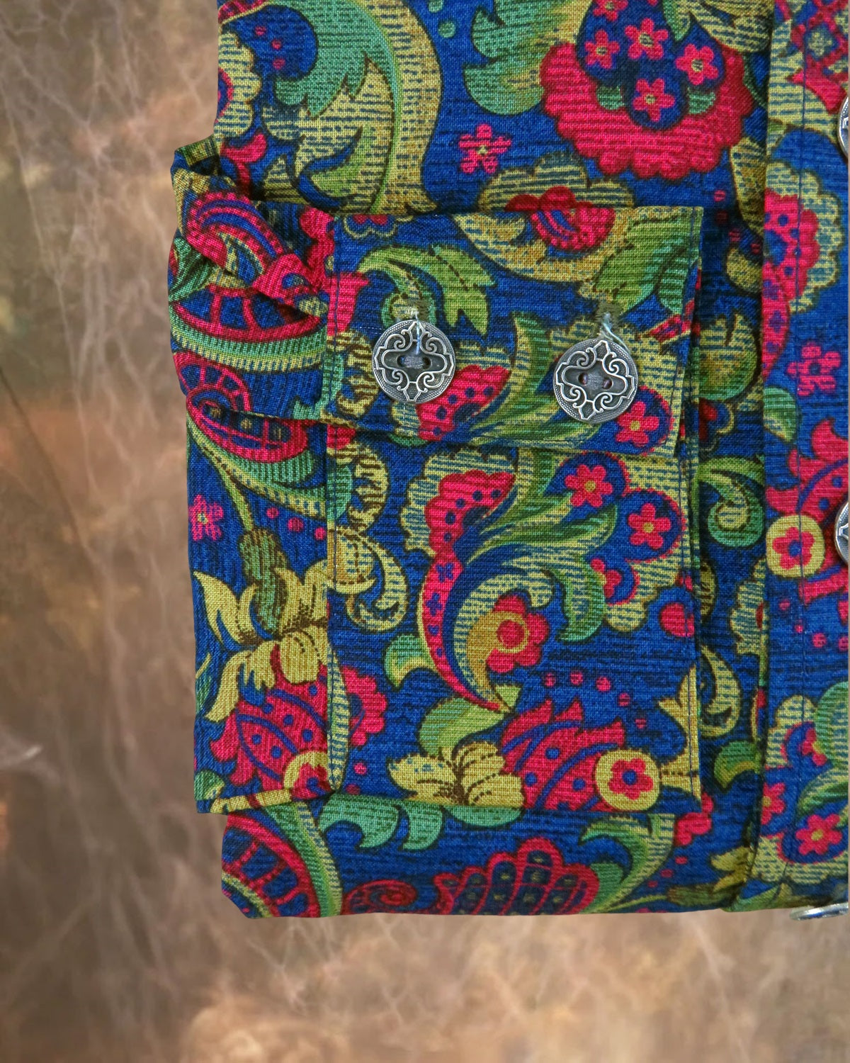 Green and Red Floral Wallpaper Men's Dakota Shirt