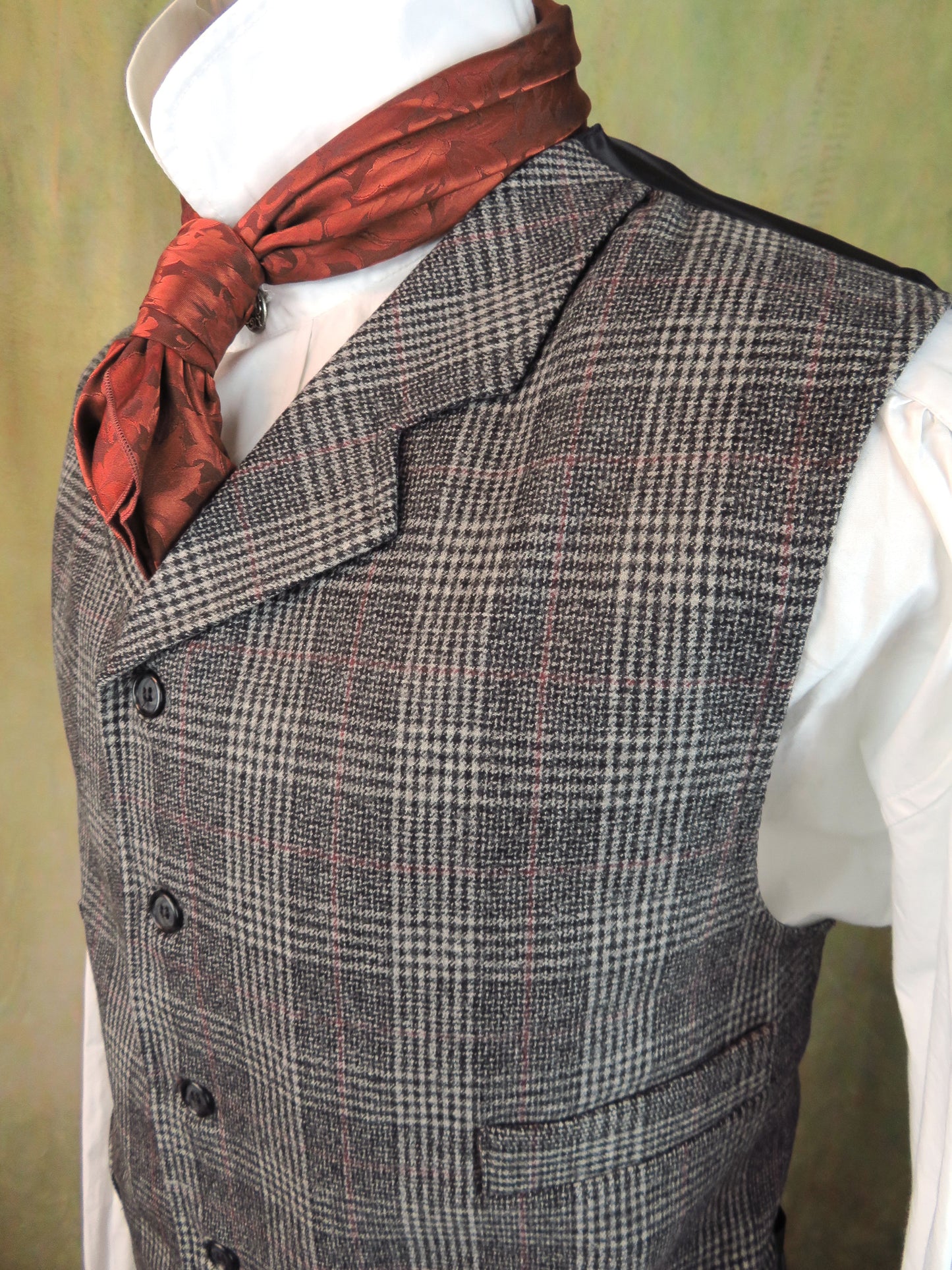 Men's Notch Vest - Pewter Grey and Wine Glen Plaid #540