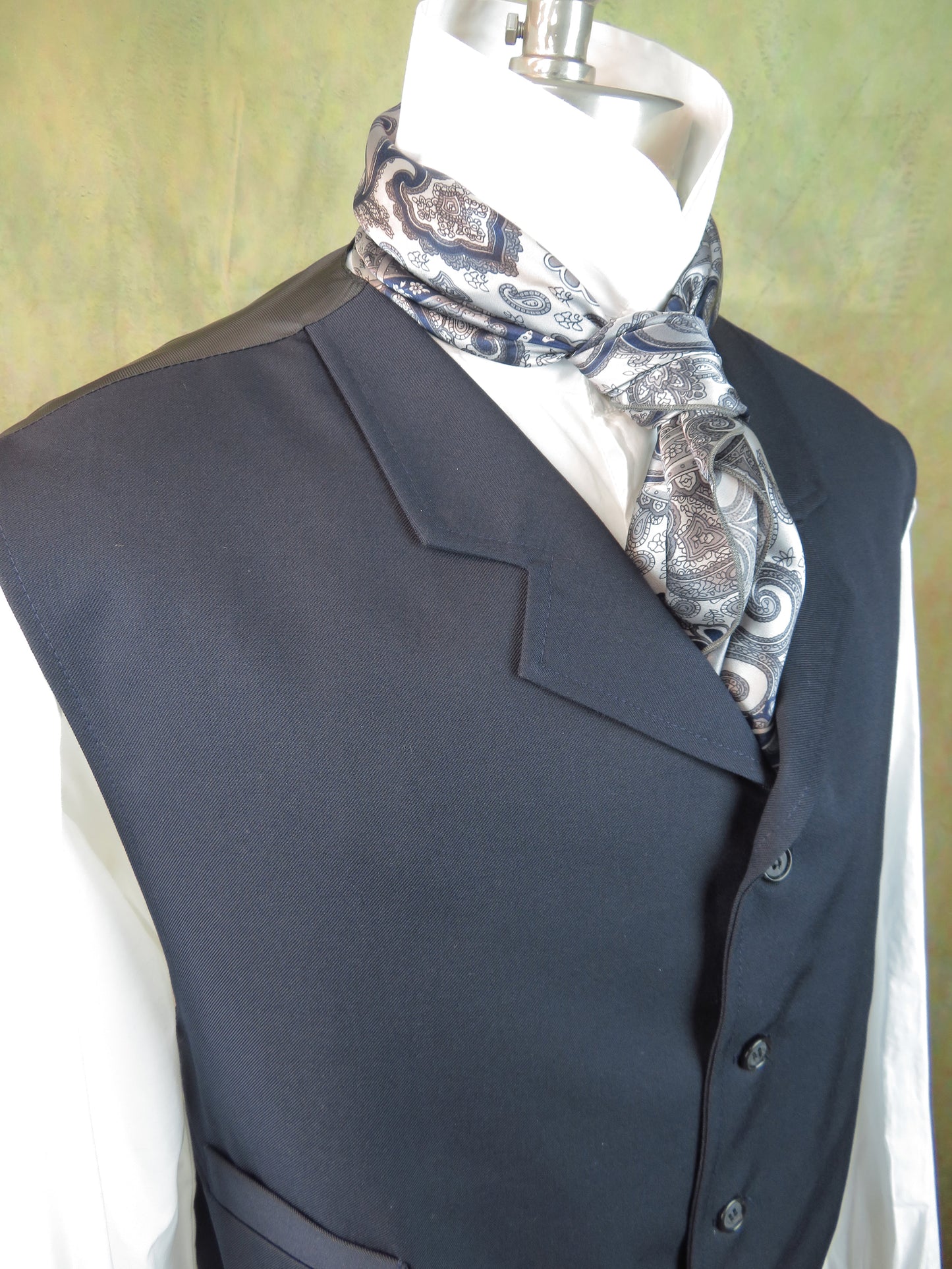 Men's Notch Vest - Navy Tropical Worsted #129B