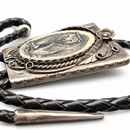 Signed Vintage Bear Scrimshaw Southwestern Bolo Tie