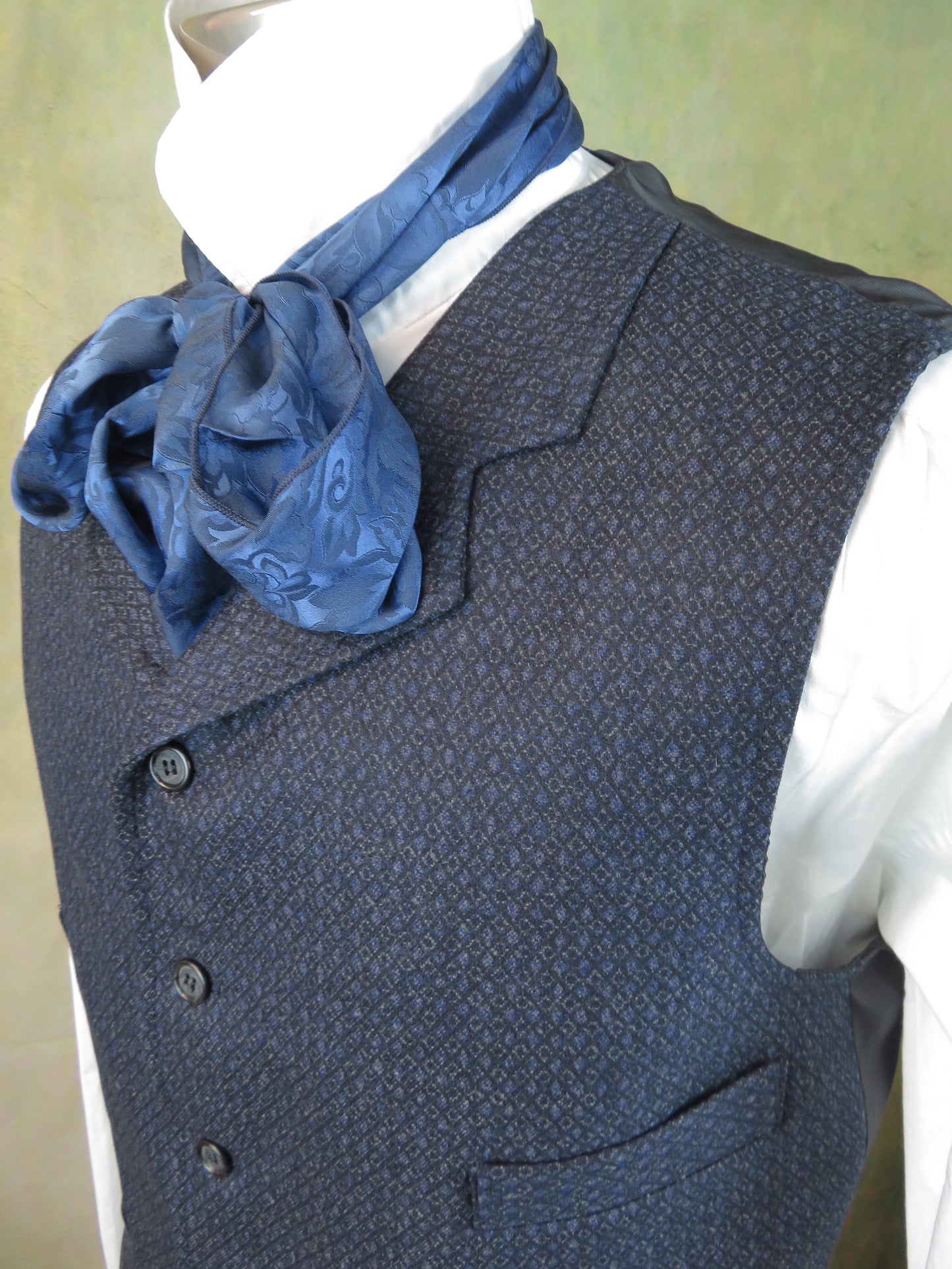 Men's Notch Vest - Blue Diamond Wool #748-B