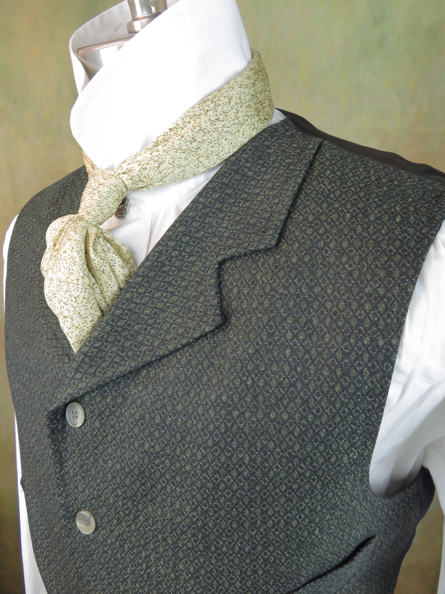 Men's Notch Vest - Green Diamond Wool #749-B
