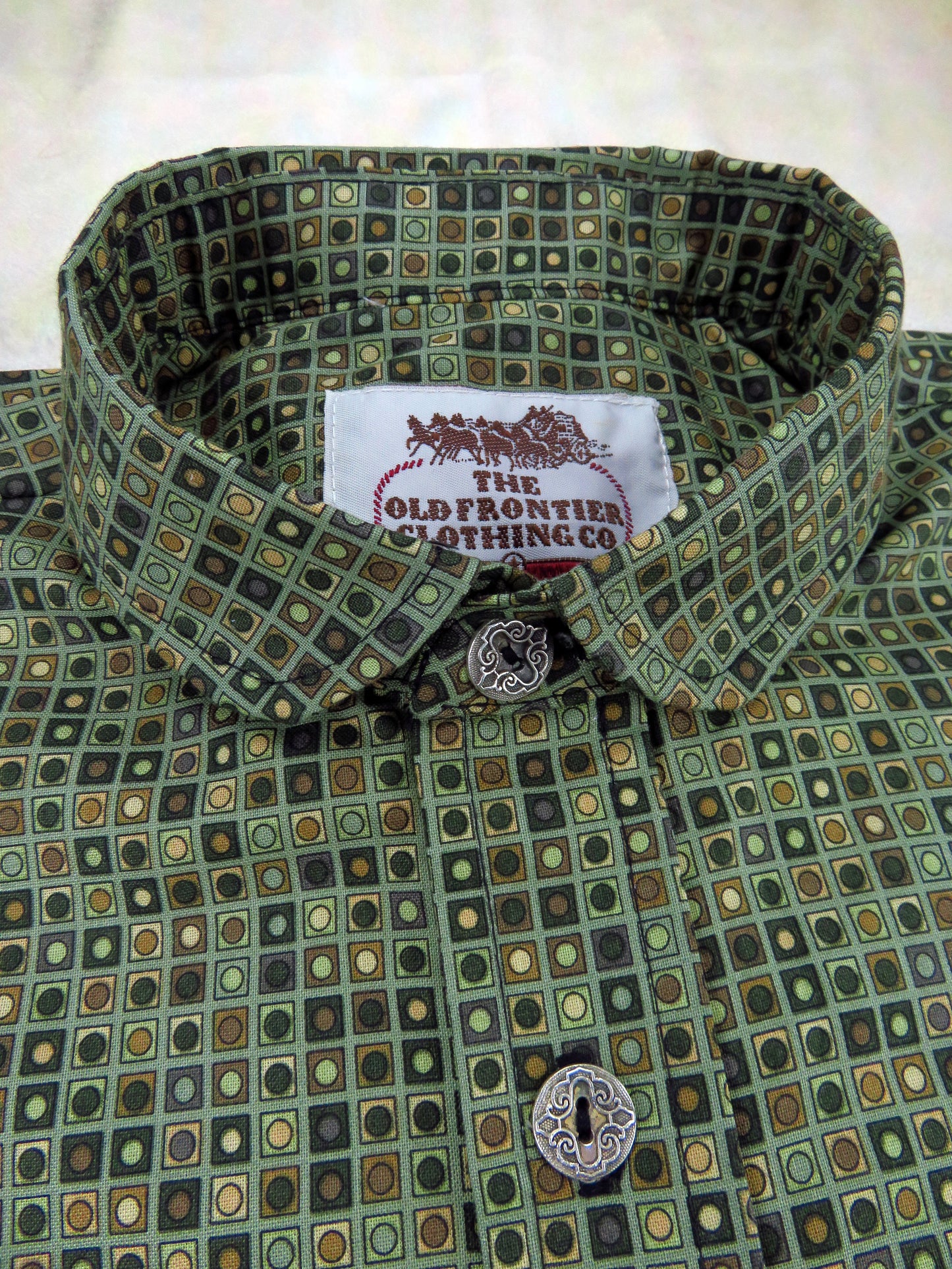 Seafoam Box Wallpaper Print Men's Dakota Shirt