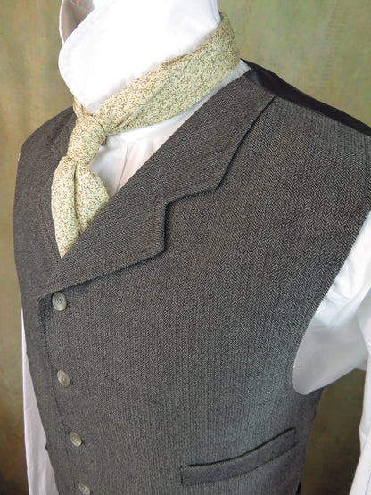 Men's Notch Vest - Basil Green Mini Herringbone #504