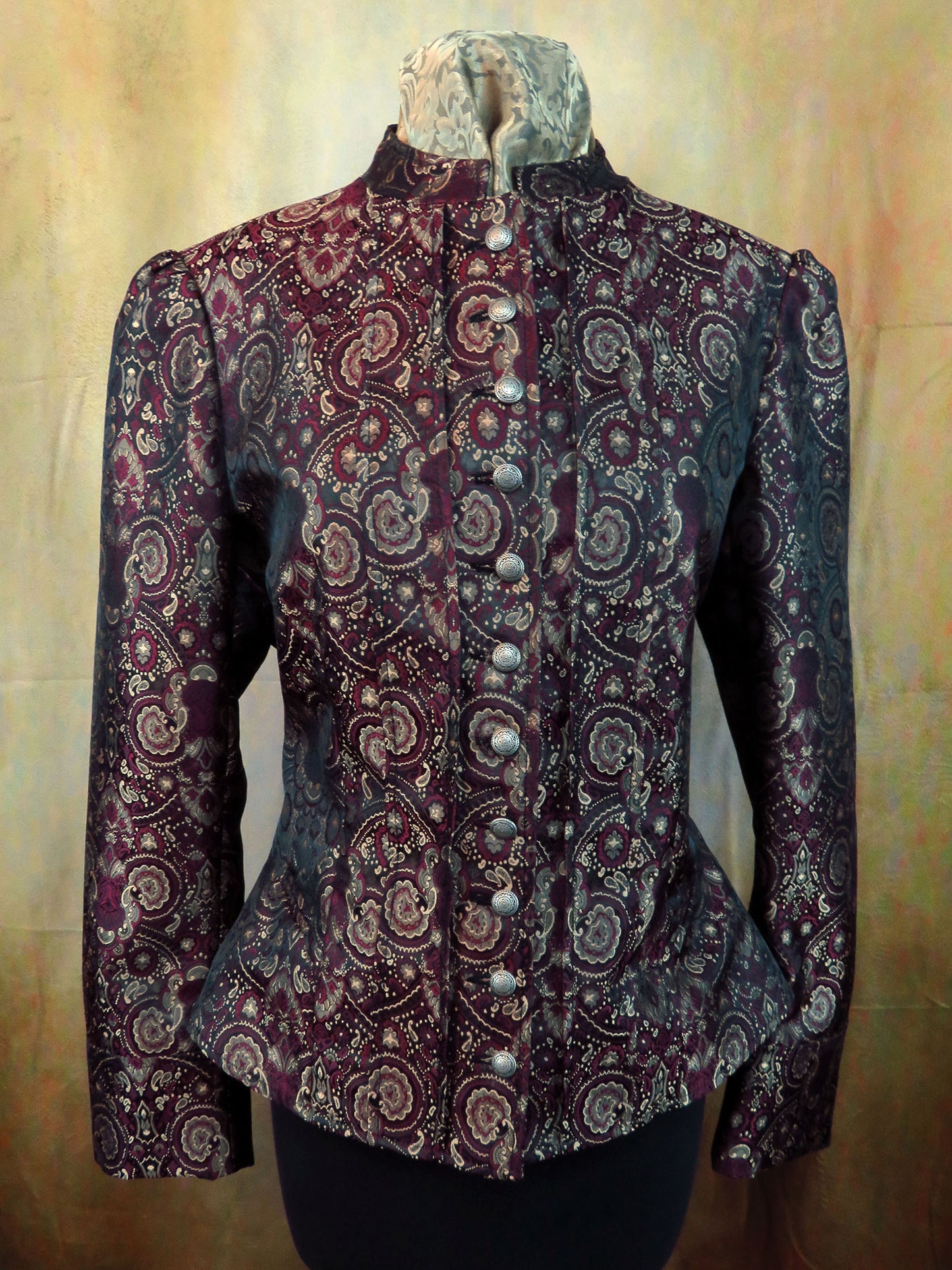 Women's Victoriana Jacket - Burgundy Brocade burg